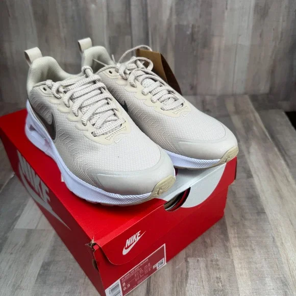 Nike Women's 8 Nike Air Max Nuaxis Sanddrift Grain HF1233-105 - Picture 1 of 9